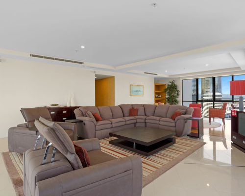 broad-beach-3-bedroom-sub-penthouse-apartment(1)