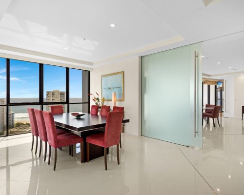 broad-beach-3-bedroom-sub-penthouse-apartment(10)